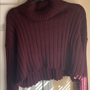 Forever 21 crop top rib sweater, Color burgundy